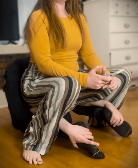 Face Sitting Porn Videos .